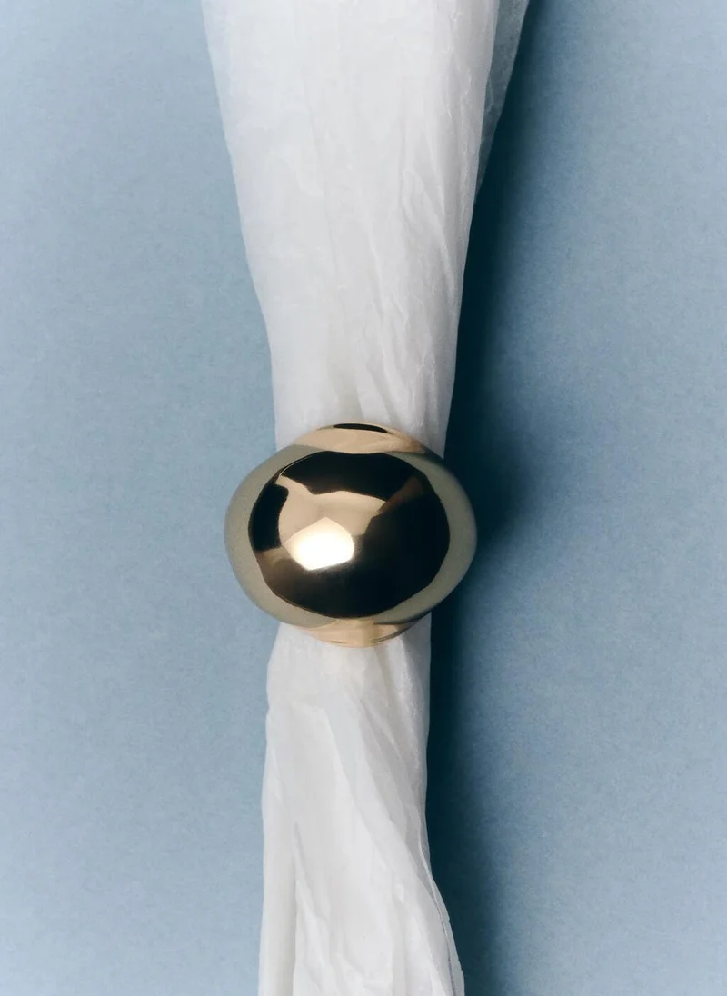 Metallic Volume Ring Golden Yellow
