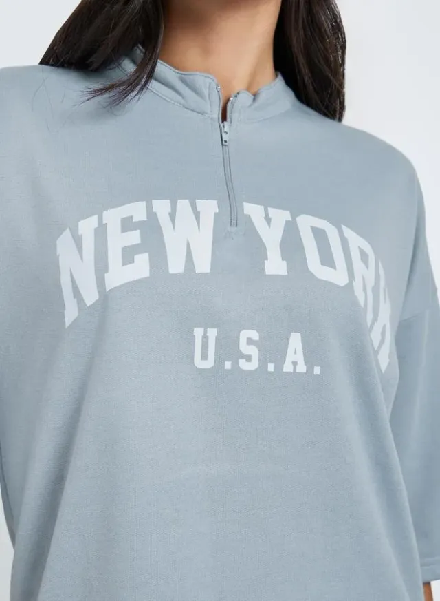 Women's Oversized Graphic T-Shirt Grey – image 4
