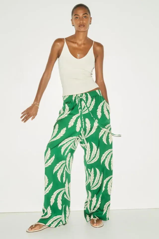 Green Floral Print Wide-Leg High-Rise Drawstring Trousers – image 3
