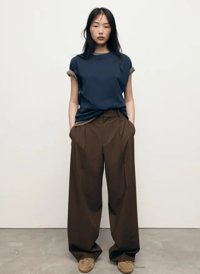 Low-Rise Wide-Leg Trousers – image 4
