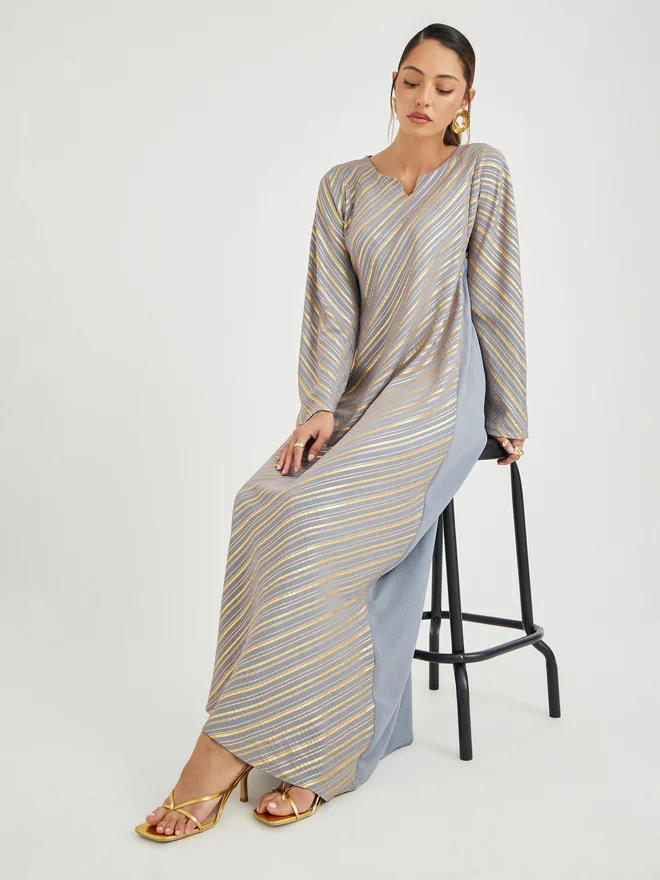 Amirah Foil Print Notch Neck Jalabiya Grey