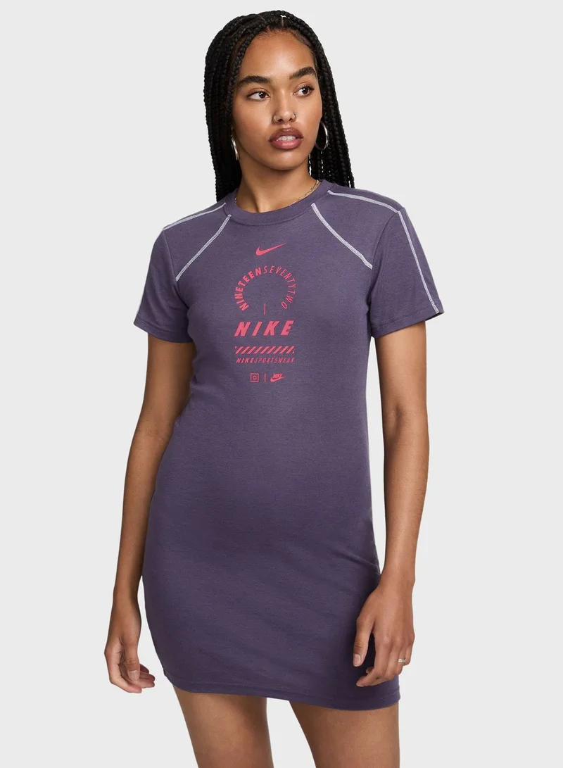 Graphic Knit Dress