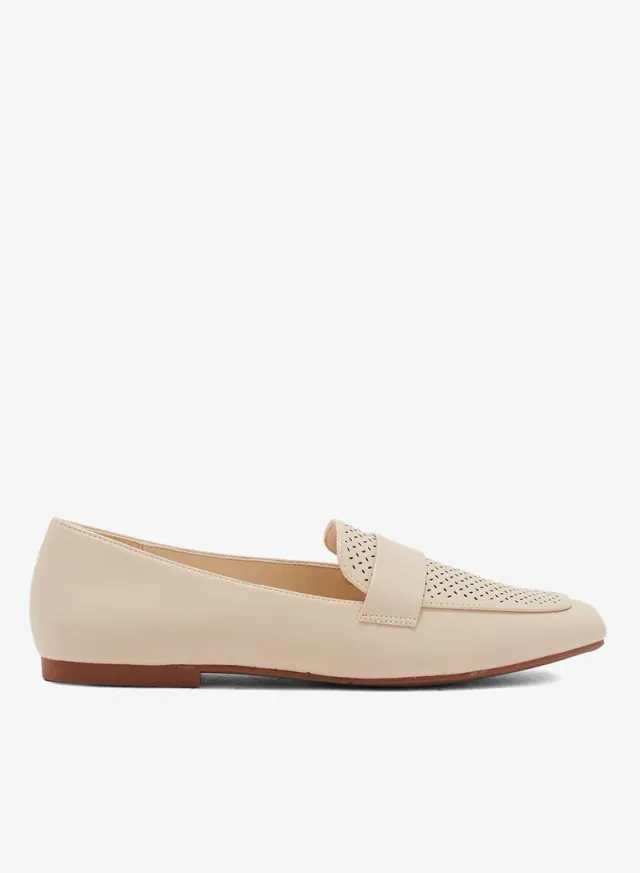 Cutout Detail Loafers Beige