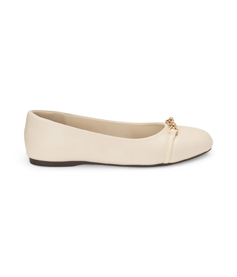 Classic Everyday Ballet Flats White