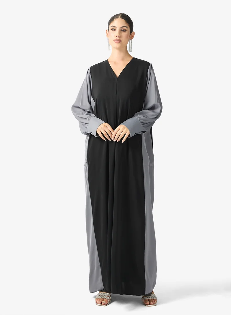 Patterned Border Abaya with Sheila