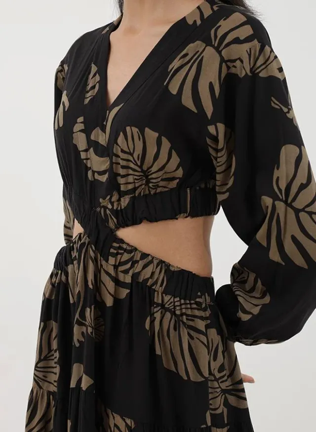 Floral Cutout Maxi Dress – image 2