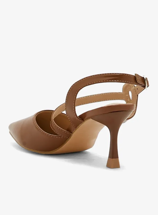 Shiny Asymmetric Strap Pointed Pumps – image 3