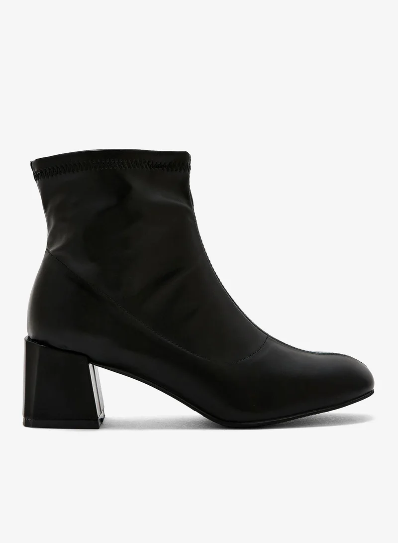 Rounded Point Sock Ankle Boots Black