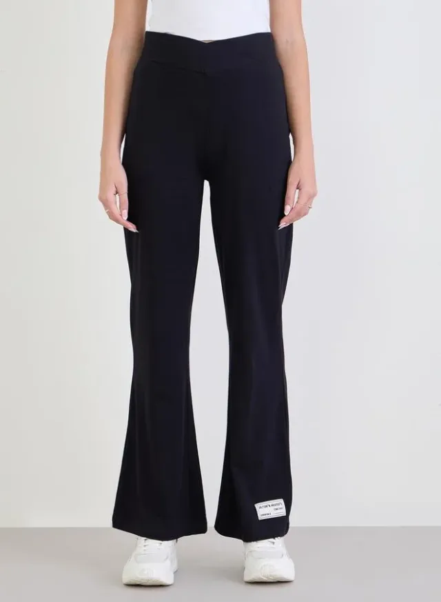 Women's Flare Leggings Black – image 2