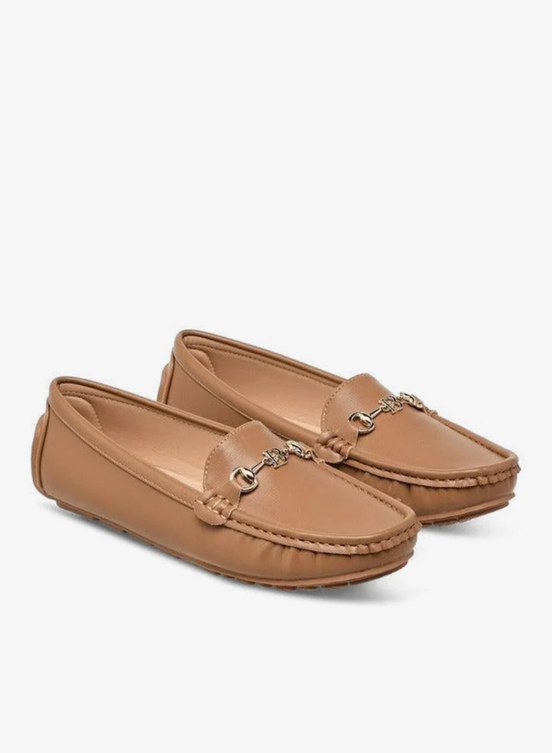 Women's Metal Accent Slip-On Loafers Tan