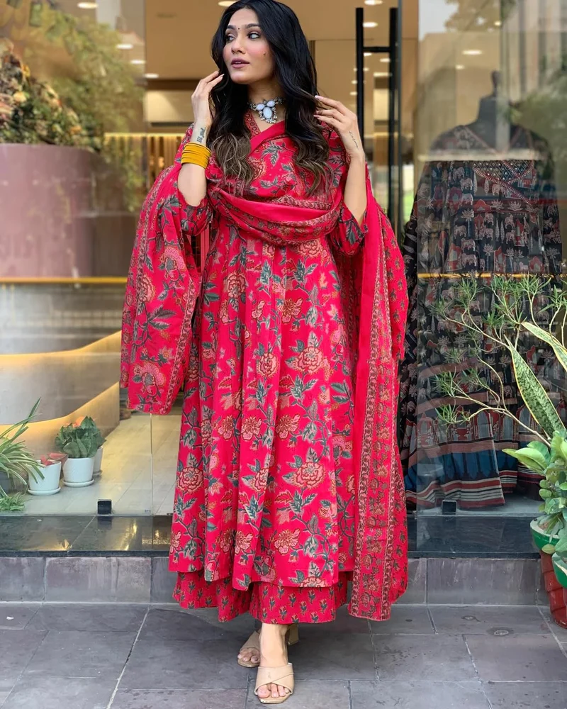 كورتا مطبوعة من رايون فيسكوز أناركالي GoSriKi مع قصر ودوباتا (CIA PINK-VKS01-GS_4XL_Pink_XXXX-Large)