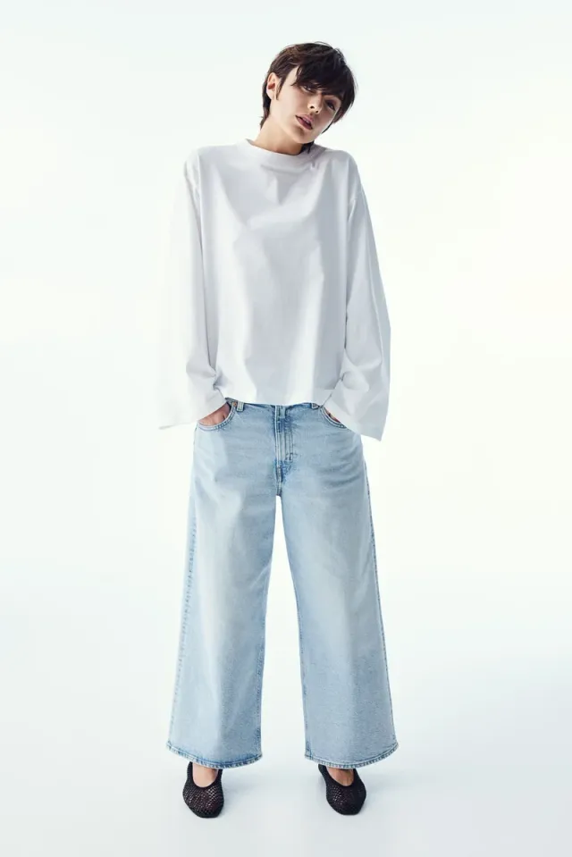 High-Waist Wide-Leg Jeans – image 4