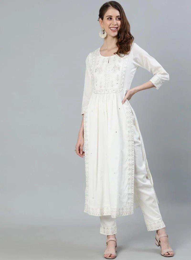 Women's Embroidered Cotton Kurta Set White