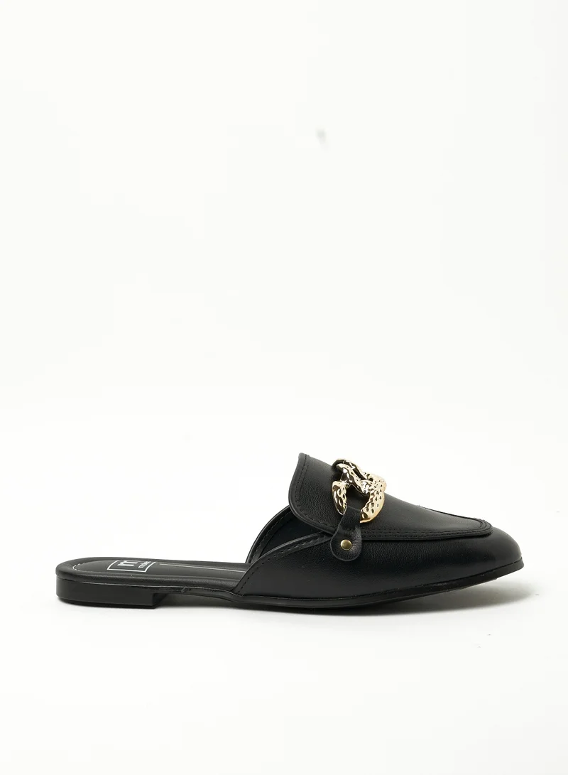 Adley Closed Toe Slip Ons Black