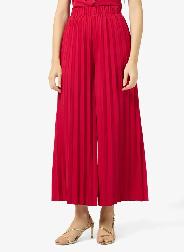 Red Collared Vest Top & Full-Length Pant Set for Women – image 4