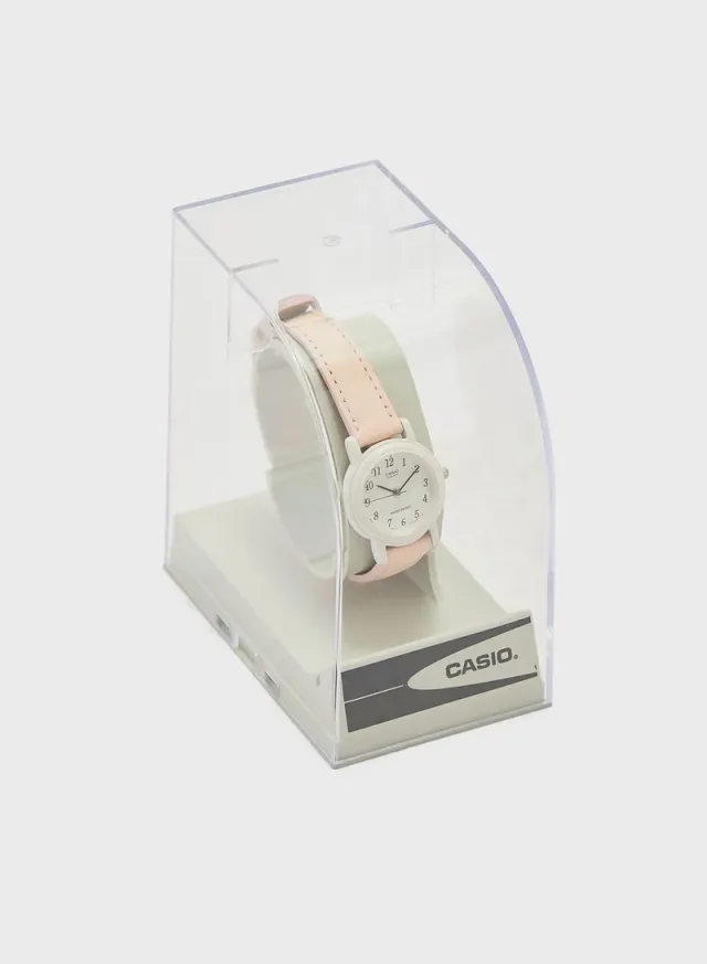 Pu Strap Analog Watch – image 5