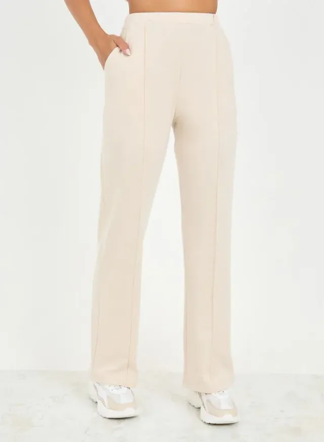 Asymmetrical T-Shirt and Pintuck Pant Set – image 4