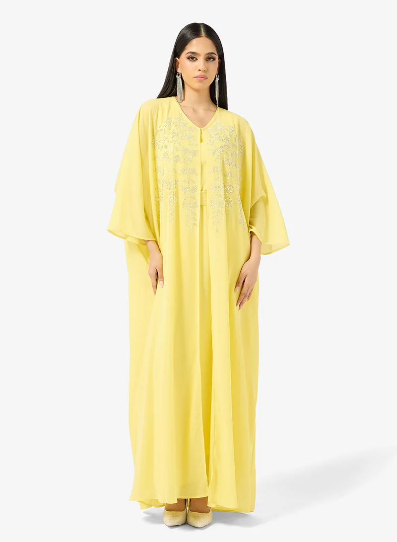 عباية مزينة