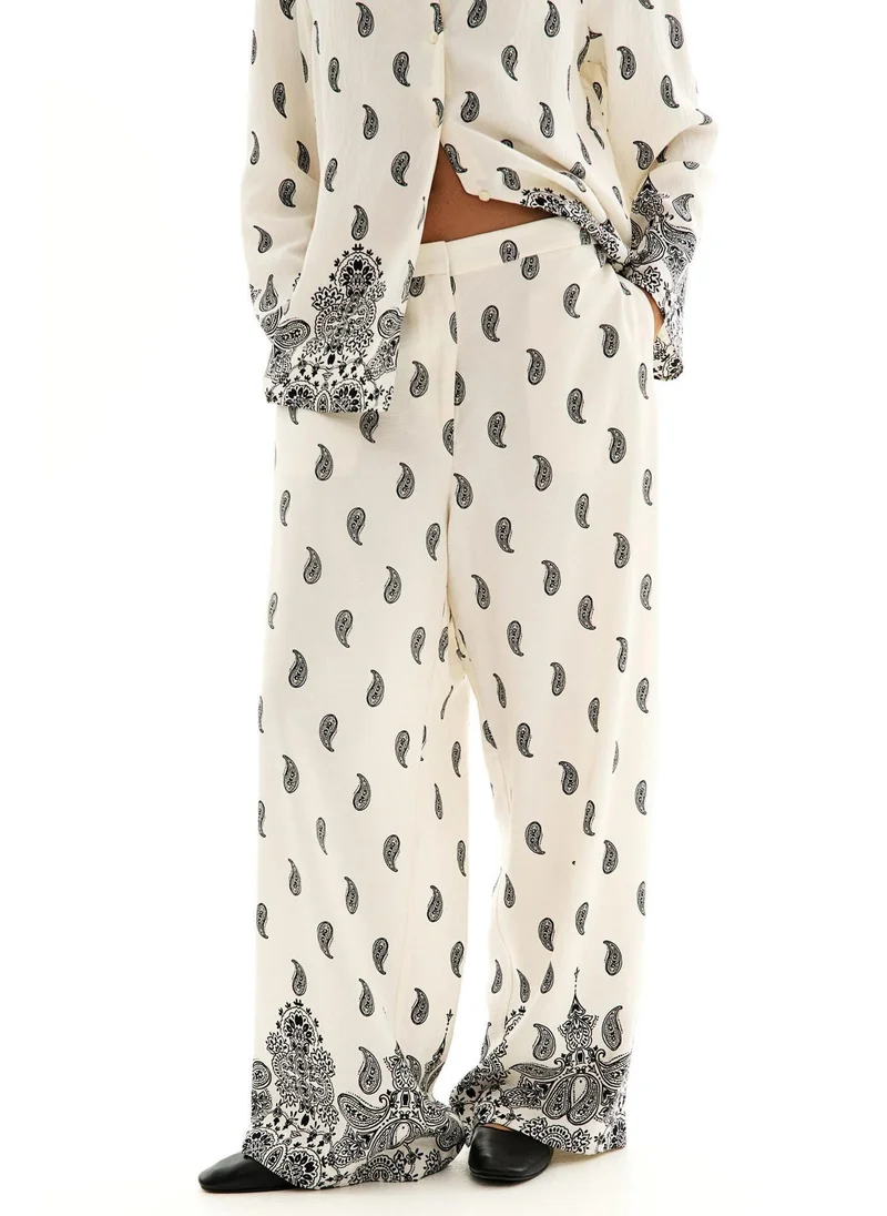 Patterned Twill Trousers Beige