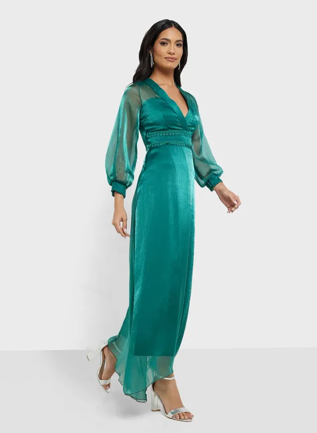 Emerald Green Chiffon Maxi Dress with V Neck and Beaded Trim – image 4