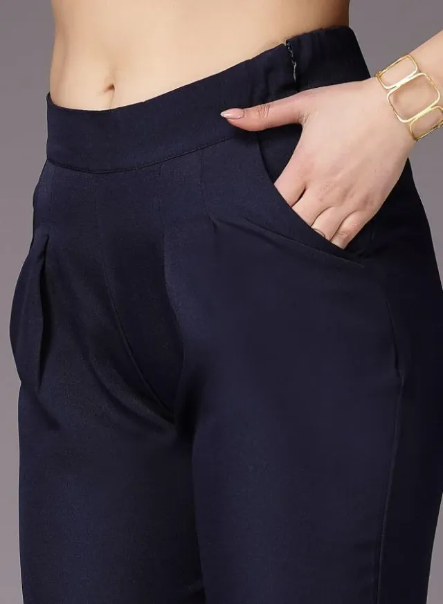 Women's Mid-Rise Pleated Pants – image 5