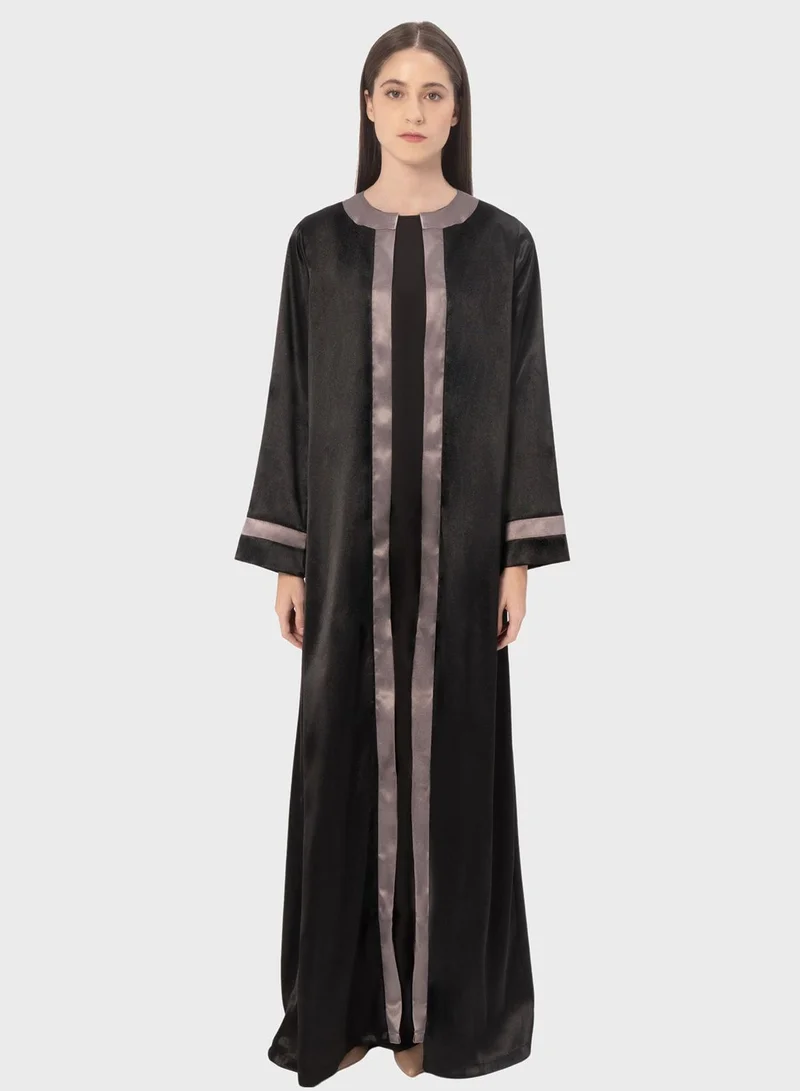 Striped Detail Abaya