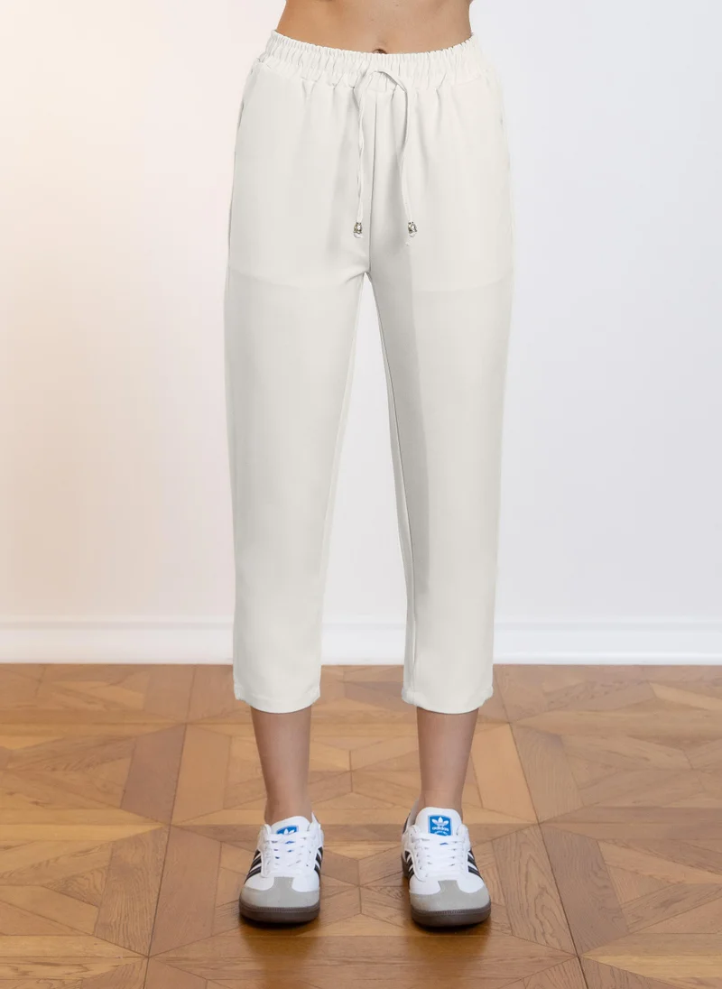 Comfort Slim Cropped Trousers White