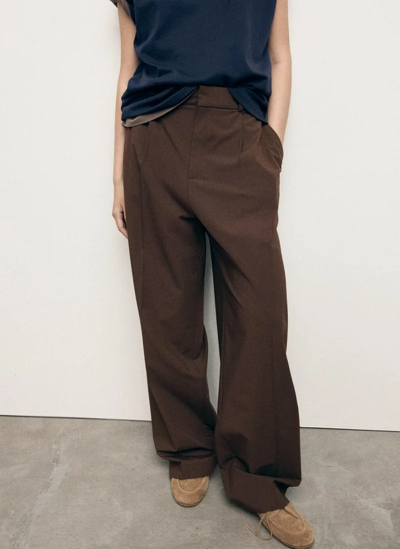 Low-Rise Wide-Leg Trousers