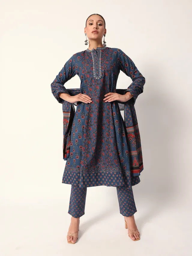 Women's Blue Cotton Textured Tunic Full Palazzo Regular Fit Kurta Set