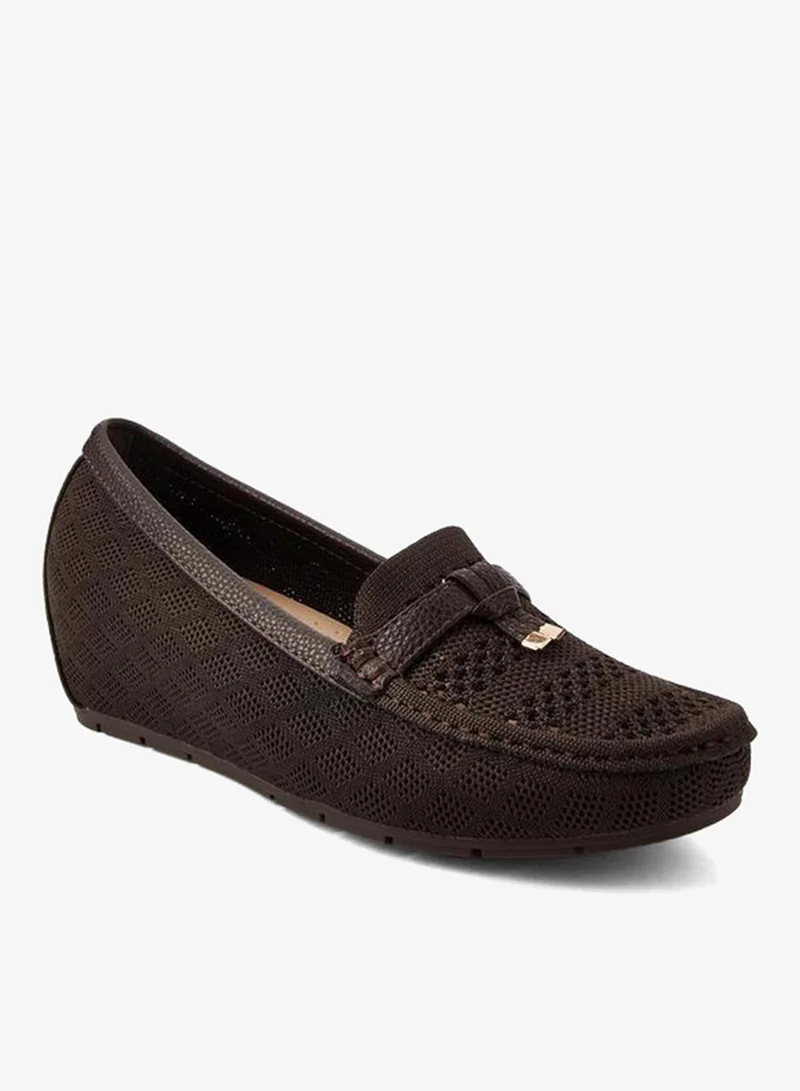 Women's Perforated Wedge Loafers Brown